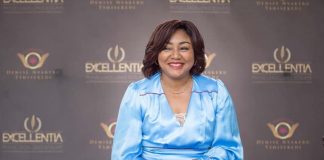 France : Le prix de « Femme africaine de l’Année » 2020 décerné à la 1ère Dame de la Rc, Denise Tshisekedi