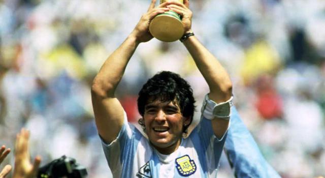 diego-maradona-legende-du-football-coupe-du-monde_jpg_640_350_1.jpeg