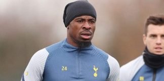 Premier league – Tottenham : L’entraîneur prend la défense de Serge Aurier !