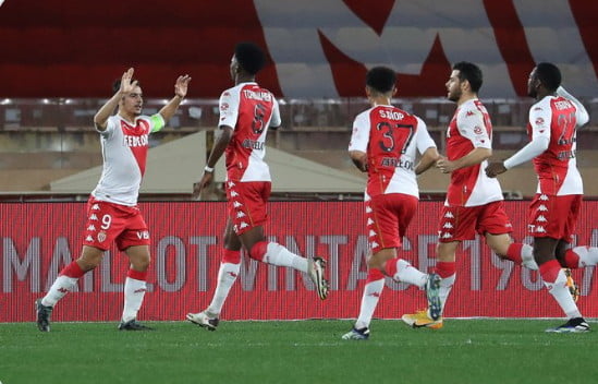Ligue 1 : les cinq choses à retenir de la 23e journée...la course au titre s'intensifie 1 Ligue 1 : les cinq choses à retenir de la 23e journée...la course au titre s'intensifie 1