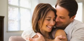 Découvrez 5 bonnes raisons de tomber amoureuse d’un gaucher