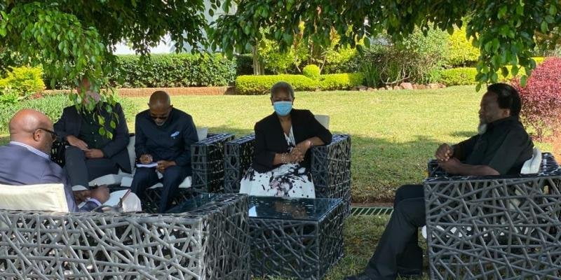 RDC : Le sénateur à vie Joseph Kabila a reçu ce mercredi 14 avril la représentante spéciale du secrétaire général de l'ONU en RDC 1 RDC : Le sénateur à vie Joseph Kabila a reçu ce mercredi 14 avril la représentante spéciale du secrétaire général de l'ONU en RDC 1