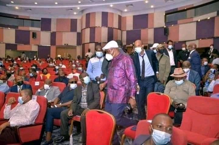 RDC : Félix Tshisekedi hausse le ton devant les députés nationaux membres de l'union sacrée !! 1