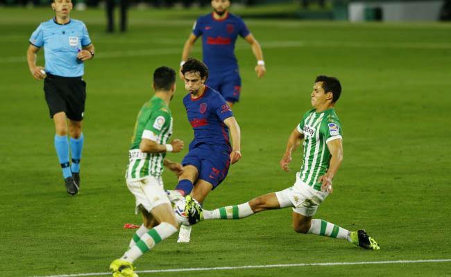 Liga : L'Atletico Madrid reste leader malgré son match nul face au Betis Séville 1 Liga : L'Atletico Madrid reste leader malgré son match nul face au Betis Séville 1