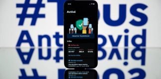 Covid-19 : L’application de traçage « TousAntiCovid » utilisée sur un smartphone va bientôt certifier les tests et la vaccination