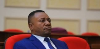 RDC : Ngoy Kasanji salue la réduction des billets d’avion négocié par le ministre de l’économie