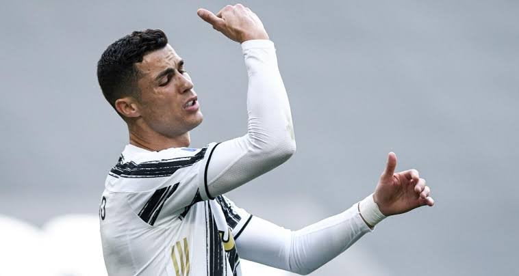 Mercato : Cristiano Ronaldo pas sûr de rester à la Juventus ? La réponse ! 1 Mercato : Cristiano Ronaldo pas sûr de rester à la Juventus ? La réponse ! 1