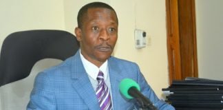 RDC/COVID19 : Jean Claude Katenda pense que les écoles doivent être fermées
