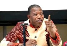RDC : Le professeur André Mbata s’oppose à l’arrêt de la cour constitutionnelle et dénonce la violation de la constitution !