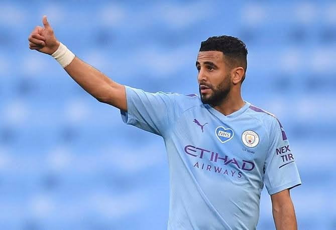 Mercato - Manchester City : Riyad Mahrez serait convoité par le Barça 1 Mercato - Manchester City : Riyad Mahrez serait convoité par le Barça 1