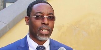RDC : Francis Kalombo crache sévèrement sur le président Joseph Kasa-vubu !