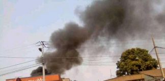 Mbujimayi : trois véhicules prennent feu dans l’enceinte de la station d’essence PETROMBU