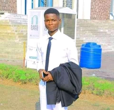 Kinshasa : Un étudiant tué par un policier !