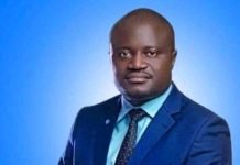ESU: Muhindo Nzangi a procédé à la mise officielle des premières diplômes académiques homologués à l’institut national du travail social