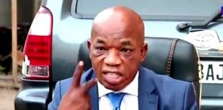 Flash/RDC : La réaction un peu déplacée de Gabriel Mokia suite à l’arrestation de l’ancien ministre de la santé Eteni Longondo !