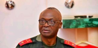 Flash info : Le chef d’État major des FARDC le général Mbala Musensa va en retraite cette année !