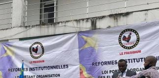 Flash info : Martin Fayulu appelle le peuple congolais à sortir dans la rue pour dire non à la fraude électorale et glissement en RDC !