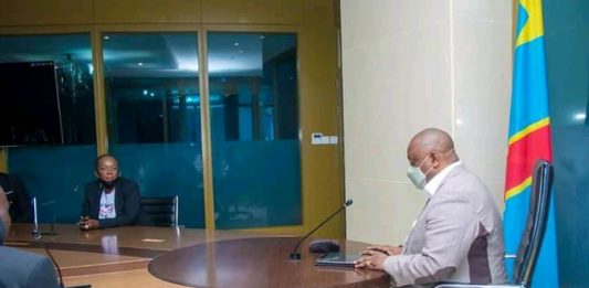 L’Asbl Smiley in the World présente au Ministre de la Santé son projet de sensibilisation sur le Covid-19 dans les milieux défavorisés de Kinshasa