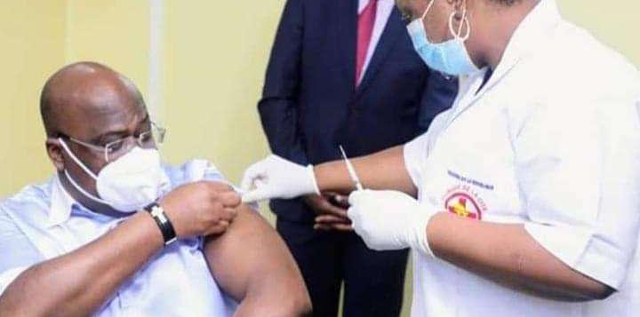Kinshasa : Le président Tshisekedi a reçu sa première dose de vaccin contre la covid-19 1