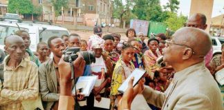 Kasaï-Oriental: Le s refoulés de l’Angola reçoivent l’aide du gouvernement provincial et ils sont priés de ne plus revenir