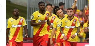 Ligue 1 : Lens s’impose devant Lille dans un derby marqué par des échauffourées