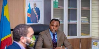 Numérisation scolaire en RDC : Un des défis majeurs du Professeur Tony Mwaba
