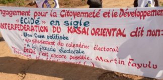 Mbuji-mayi : la marche de Lamuka réprimée par la police, le coordonnateur provincial de l’Ecidé interpellé