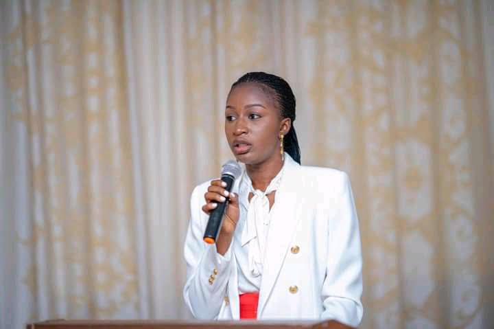La Vice-Ministre de l'EPST, Aminata NAMASIA a donné le go ce jeudi à Kisantu de l'atelier sur les mécanismes efficaces pour la mise à jour du fichier paie. 1 La Vice-Ministre de l'EPST, Aminata NAMASIA a donné le go ce jeudi à Kisantu de l'atelier sur les mécanismes efficaces pour la mise à jour du fichier paie. 1