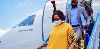 Kasaï-oriental: Après une dizaine des jours d’absence, Jeannette Longa regagne Mbuji-mayi