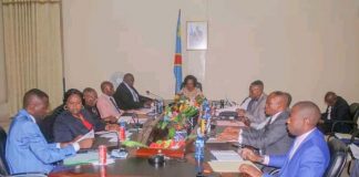 Kasaï-oriental: Jeannette Longa a présidé la réunion hebdomadaire du conseil des ministres