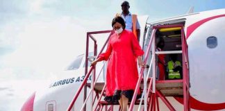 Kasaï-oriental: Jeannette Longa Muswamba regagne sa province et fait la restitution de sa mission