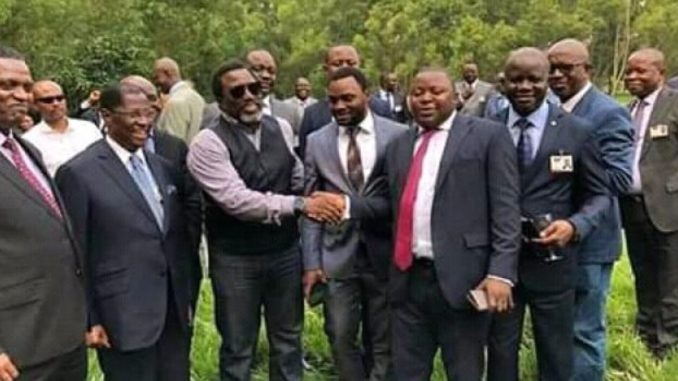 Flash/RDC : En pleine réunion, le FCC de Joseph Kabila a été fouillé par la police ! 1