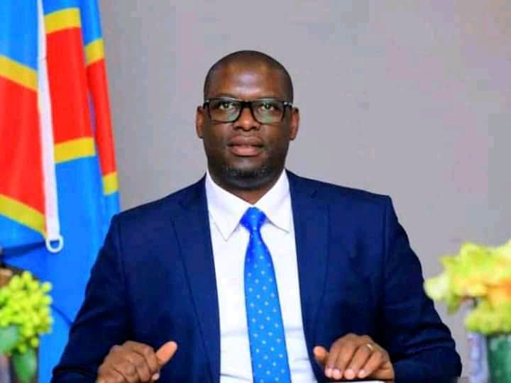 Flash/Lubumbashi : le Gouverneur suspend la décision du maire portant démolition des maisons au quartier Tshamalale. 1 Flash/Lubumbashi : le Gouverneur suspend la décision du maire portant démolition des maisons au quartier Tshamalale. 1