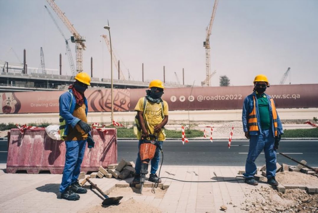 Coupe du monde Qatar 2022 : Cinquante travailleurs immigrés sont morts sur les chantiers 1 Coupe du monde Qatar 2022 : Cinquante travailleurs immigrés sont morts sur les chantiers 1