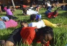 Religion : un Pasteur convainc ses croyants de manger les herbes car il a vu Dieu passer par cet endroit !