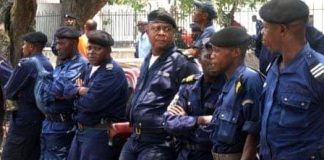 Flash : Les policiers commis à la garde de Jean-Marc Kabund libérés après de nombreux fouets !