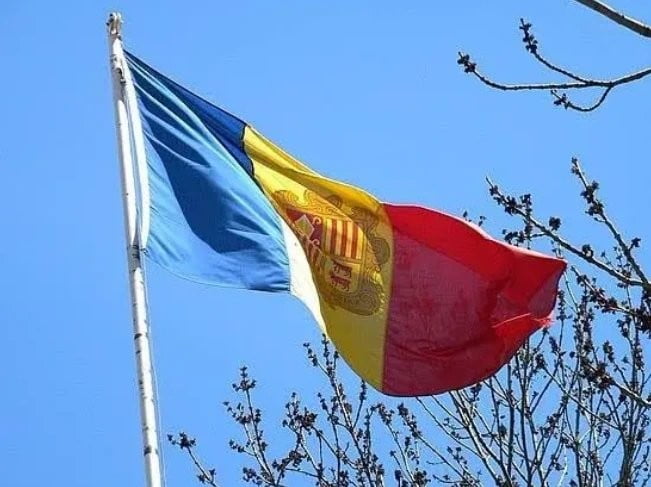 Découvrez deux pays indépendants sans force armée ! 1 Découvrez deux pays indépendants sans force armée ! 1