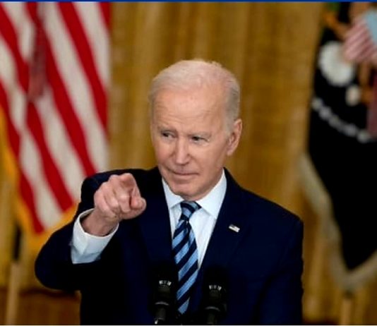 Joe Biden annonce que les États-Unis n’achèteraient plus de pétrole et gaz à la Russie !