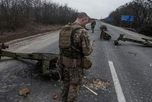 La Russie annonce réduire son activité militaire dans la région de Kiev !