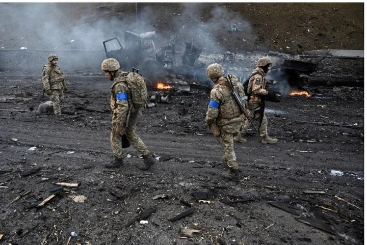 Guerre en Ukraine : La Russie utilise une forme mystérieuse de munitions ! 1 Guerre en Ukraine : La Russie utilise une forme mystérieuse de munitions ! 1