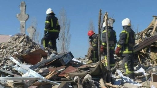 Un site militaire Ukrainien devasté par l'armée russe après avoir été frappé par six roquetts, un bilan très lourd redouté ! 1 Un site militaire Ukrainien devasté par l'armée russe après avoir été frappé par six roquetts, un bilan très lourd redouté ! 1