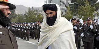 Pour la première fois ce taliban parmi les plus secrets montre son visage (photos)