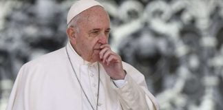 Ukraine : Volodymyr Zelensky invite le pape à devenir médiateur entre Kiev et Moscou !