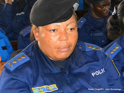 Flash/RDC : Arrêtée le 4 avril, le colonel Lyly Tambwe transféré à la prison de Ndolo ! 1 Flash/RDC : Arrêtée le 4 avril, le colonel Lyly Tambwe transféré à la prison de Ndolo ! 1