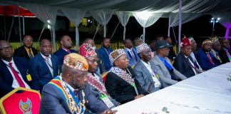 Lubumbashi : Félix Antoine Tshilombo avec les chefs coutumiers des communautés kasaïenne et katangaise