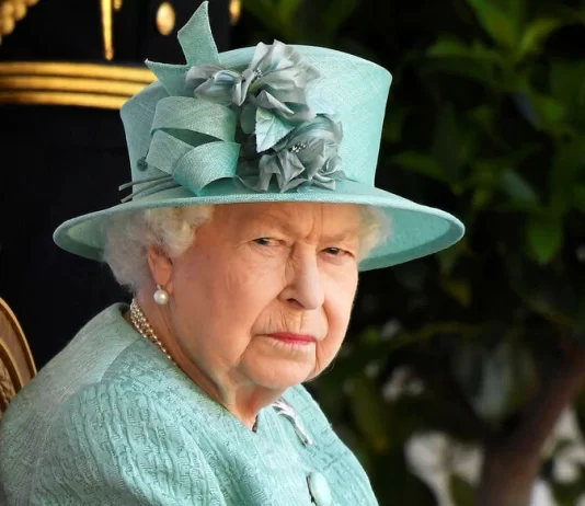 Cette décision de la reine Elizabeth II va faire du bruit !