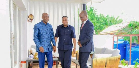 Flash: Augustin Kabuya et Ngoy Kasanj forment un bloc pour le développement du Kasaï-Oriental !