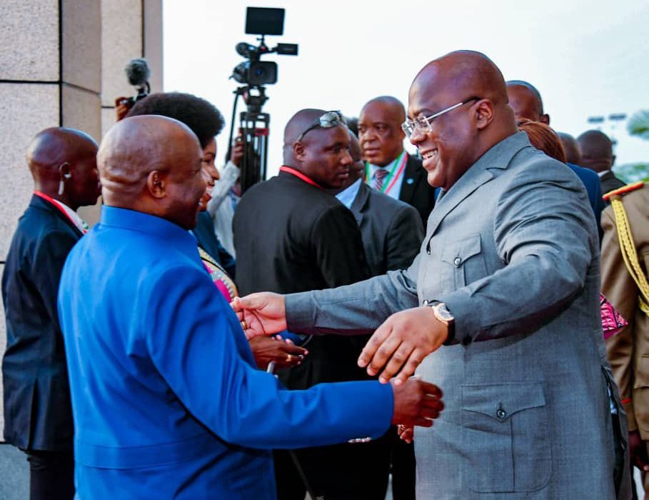 Flash: Félix-Antoine Tshilombo en visite officielle au Burundi 1