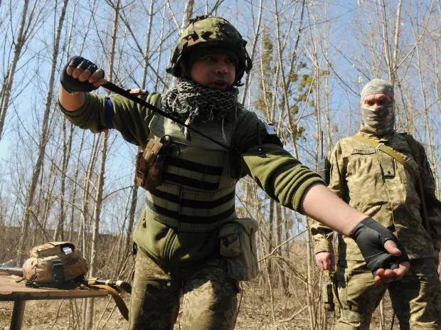 Un commandant russe s’est tiré une balle dans la jambe pour fuir la guerre ! 1 Un commandant russe s’est tiré une balle dans la jambe pour fuir la guerre ! 1