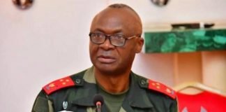 RDC-Ituri : le chef d’état-major des FARDC remplace 8 commandants de régiments